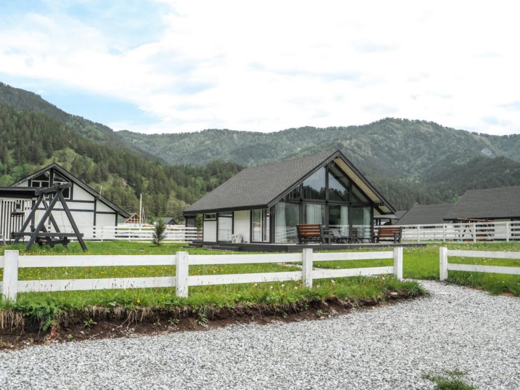 Альпинс residence