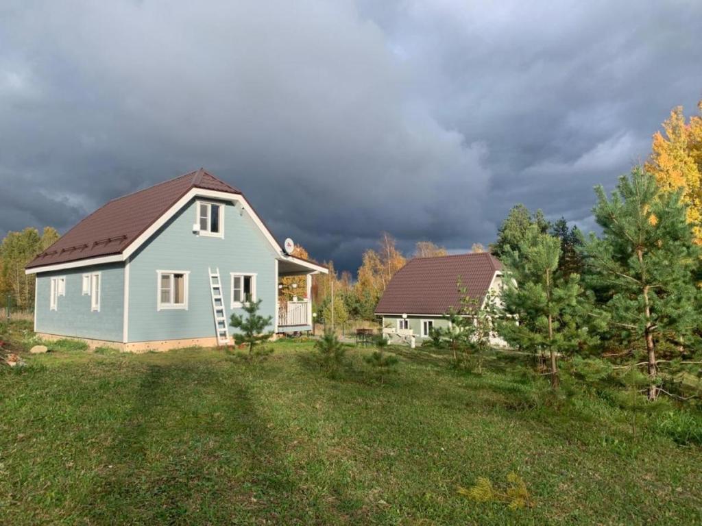 Dream House (Дрим Хаус)
