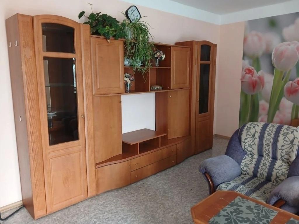 У Петропавловского озера