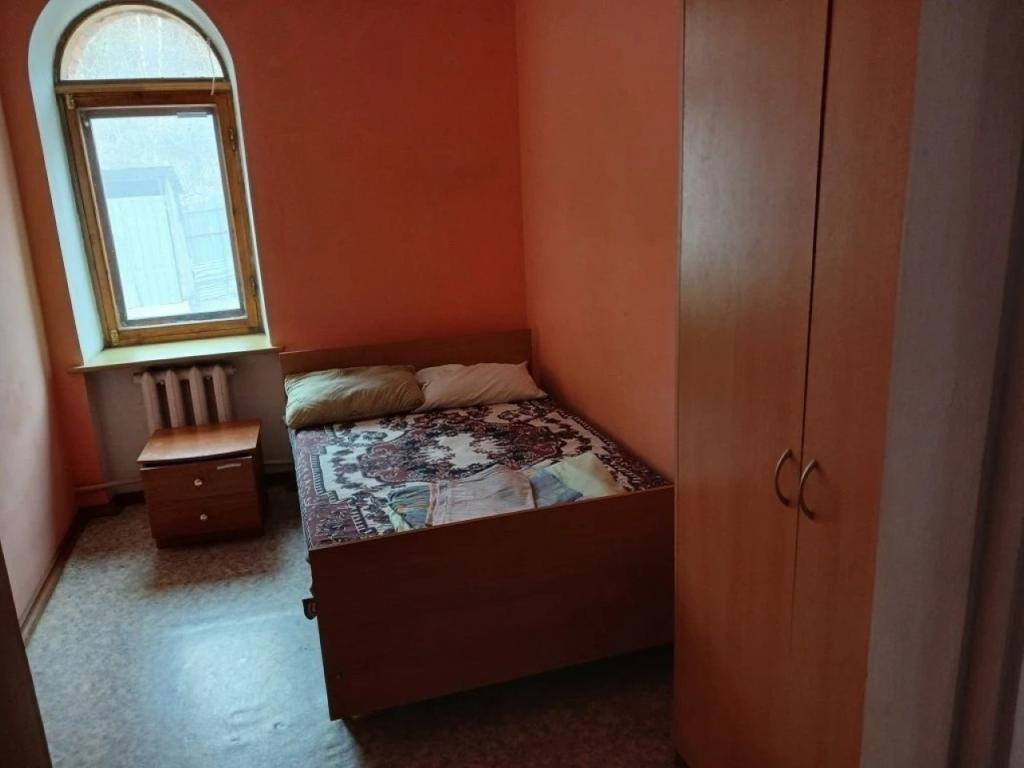 У Петропавловского озера