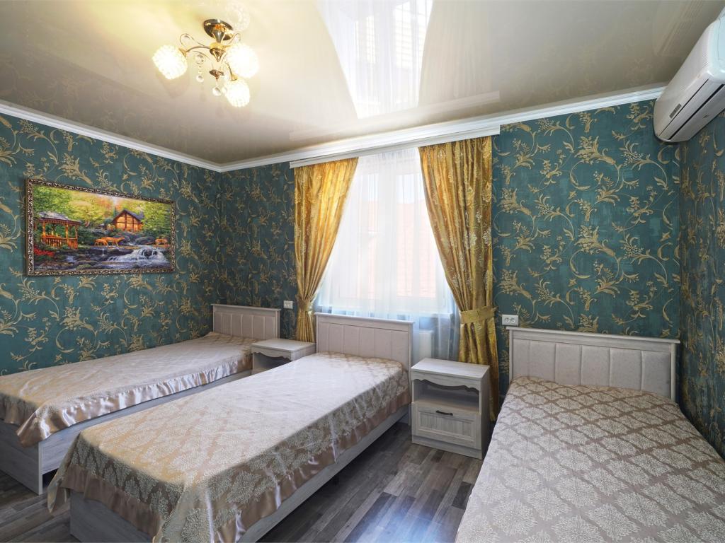 Роман