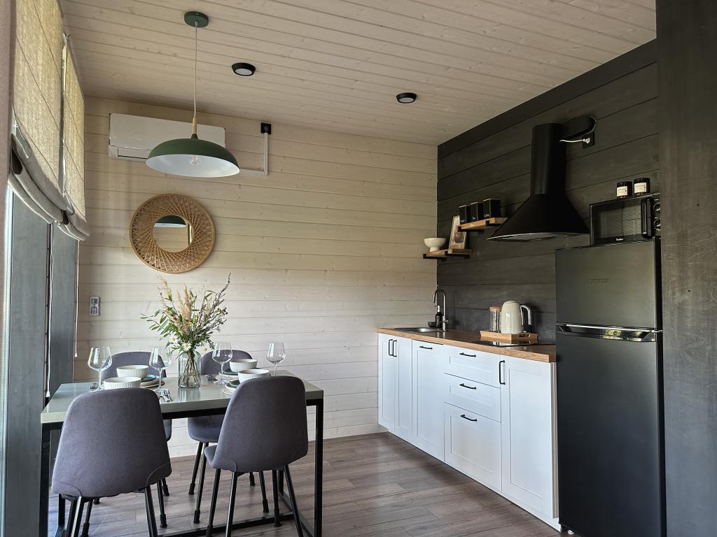 Дом Шелуха (Sheluha House) в коттеджном поселке Деревня 546