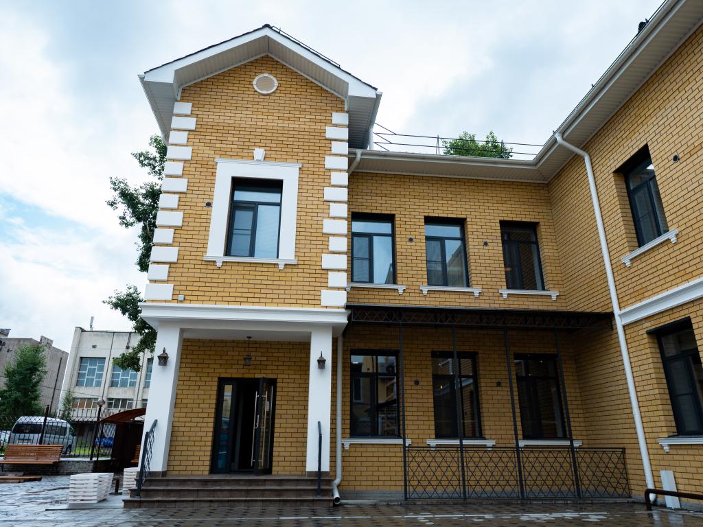 Лисья нора