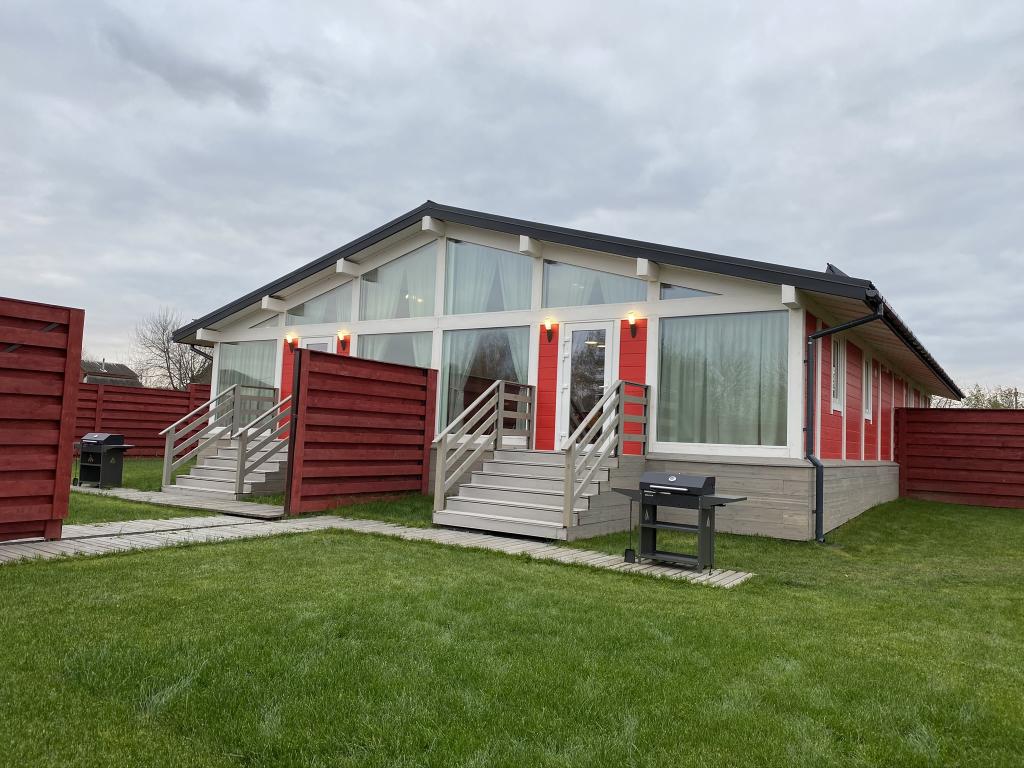 Canada House (Канада Хаус)