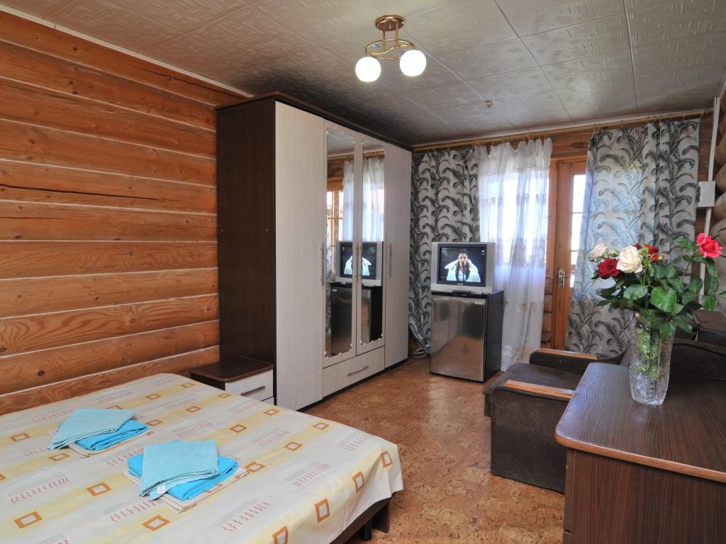 Самоцветы