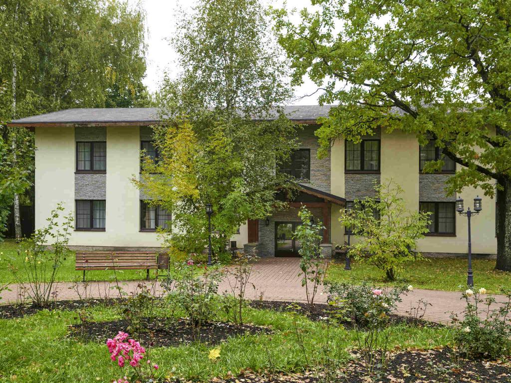 Arthurs Spa Hotel by Mercure (Артурс СПА Отель by Mercure)
