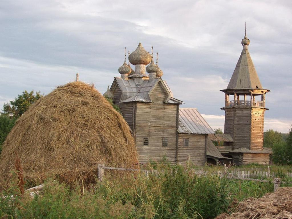 Онежская усадьба