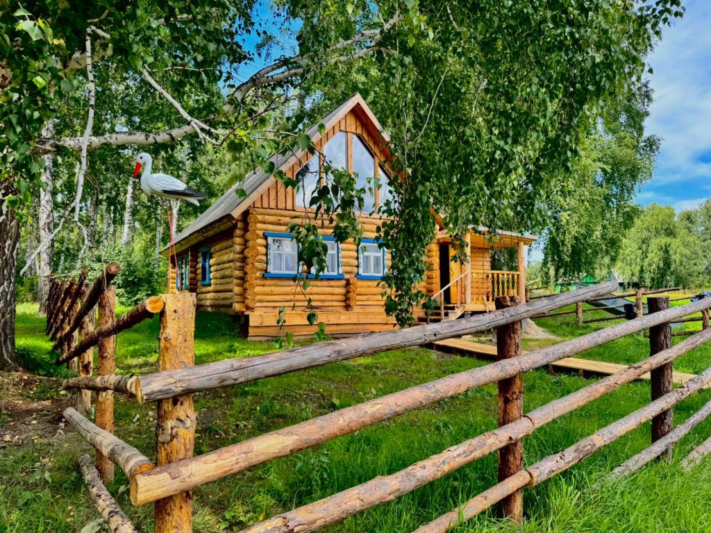Деревня Хвоя