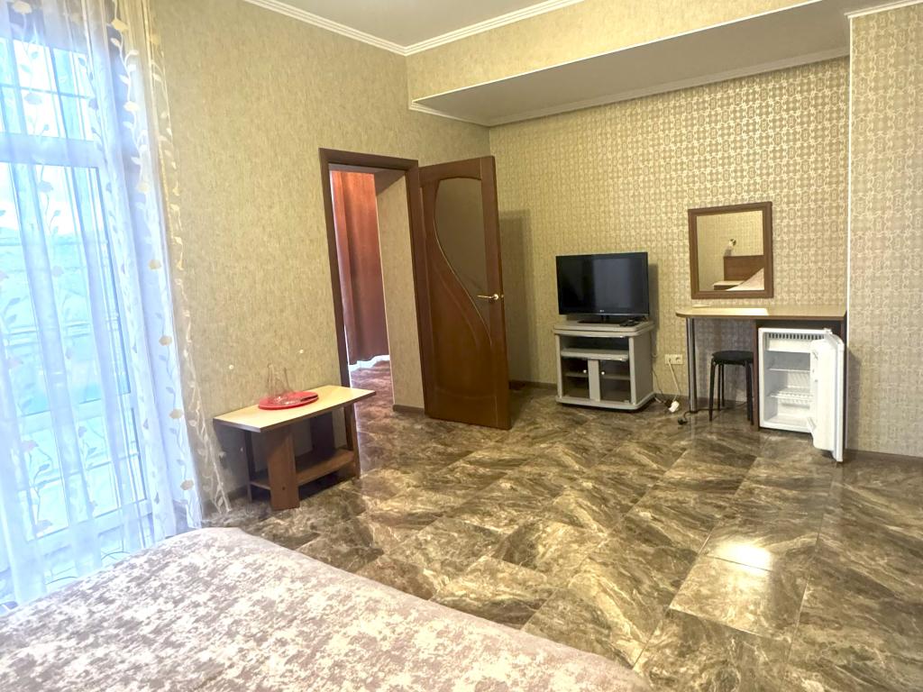 Селини