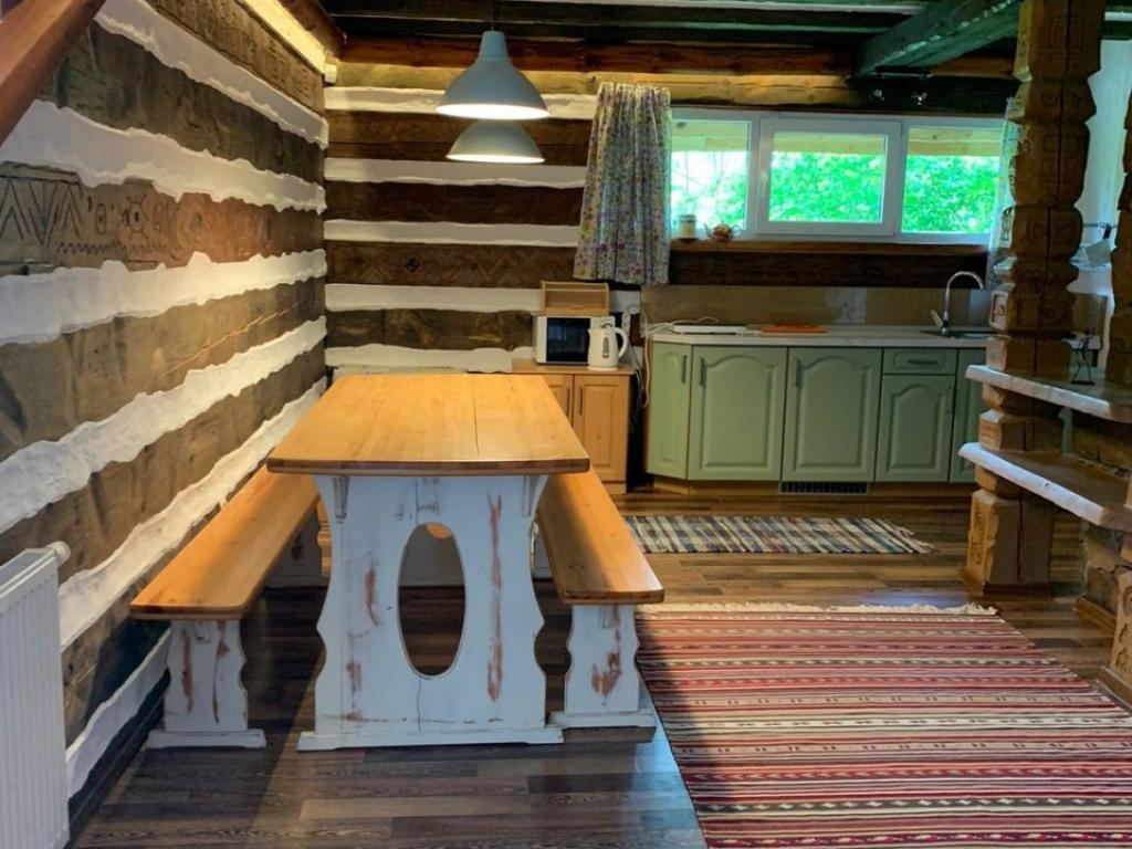 Indian House (Индиан Хаус)