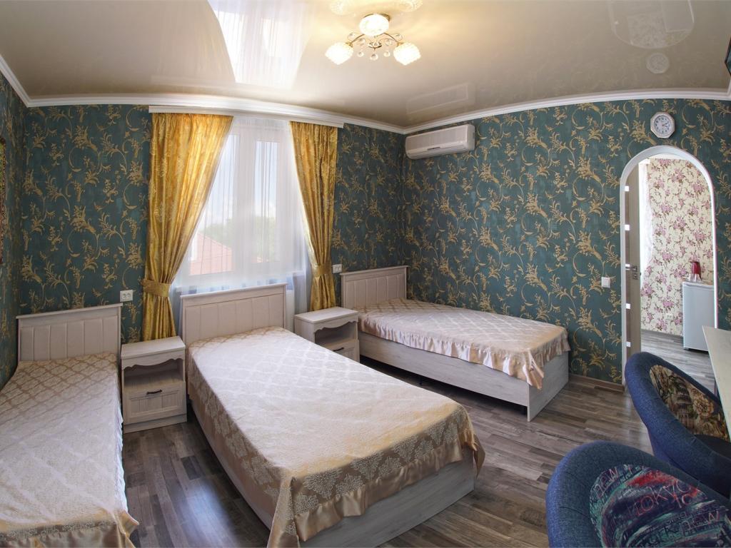 Роман