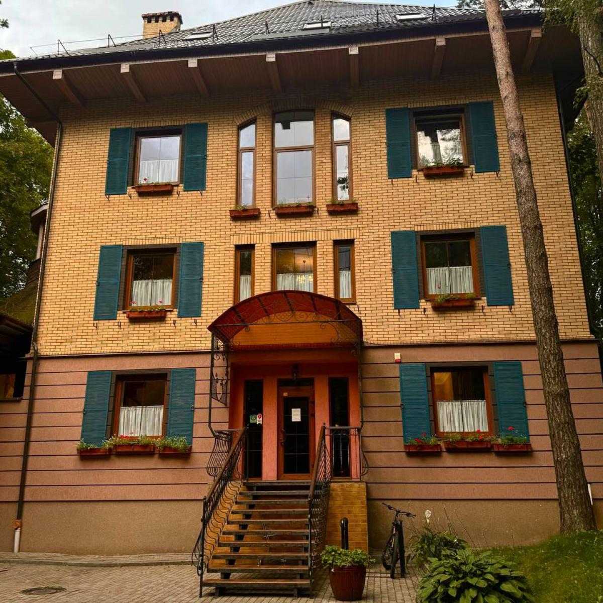 Вилла Гретта — b1624d8dd776e22f24bb46a7756c2238