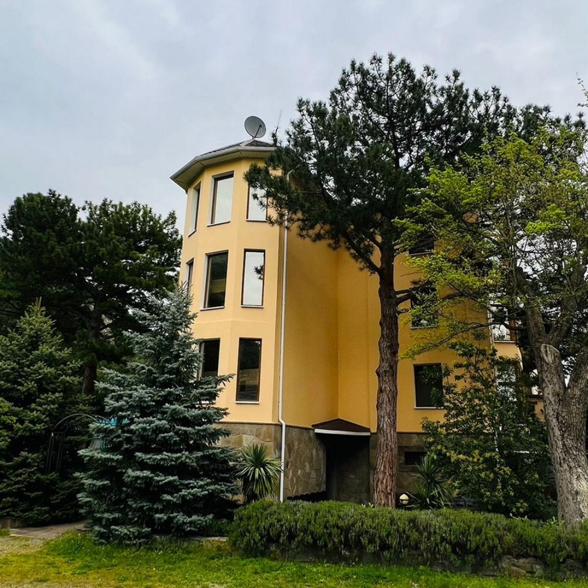 Вилла Мария — b5b0221f9a3bbfcf68d80c8b44a71531
