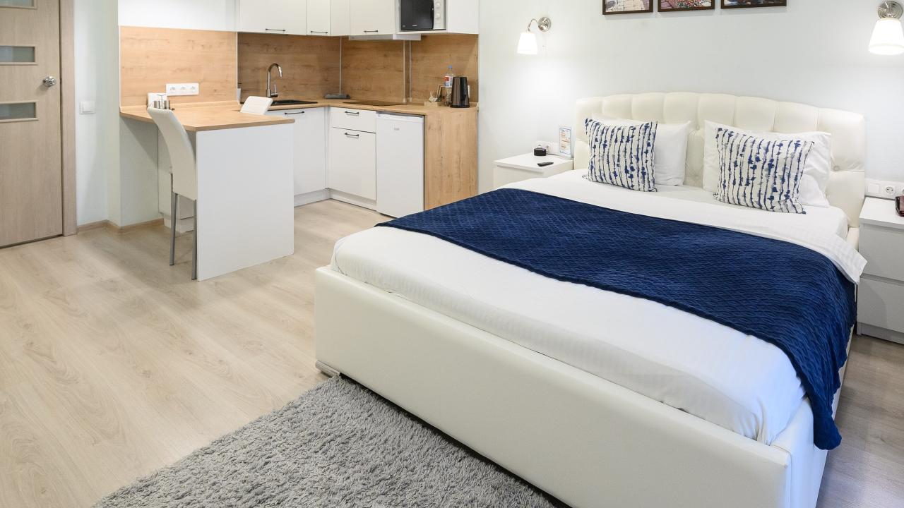 Real photos of Abri Luxe on 52B Revolutsii str.