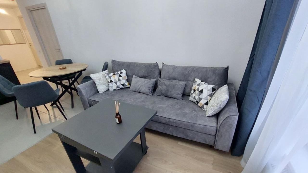 Real photos of Apartments on 13 Lobnenskaya street, building 3