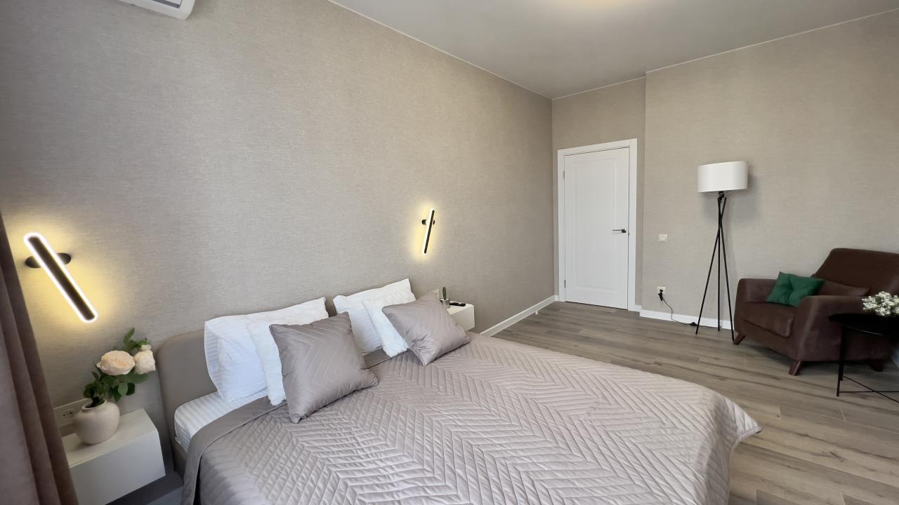 Real photos of RentFlat (Rent Flat) on Grazhdanskaya 1/1 street