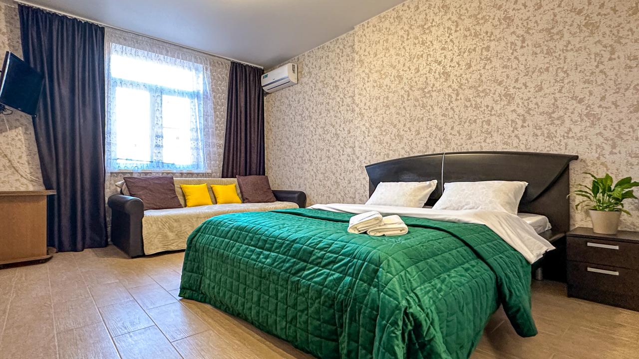 Real photos of KrymskHome on Oktyabrskaya Street