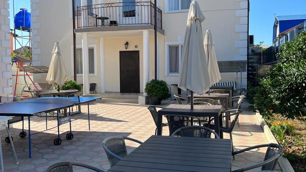 Real photos of The Dolphin Hotel