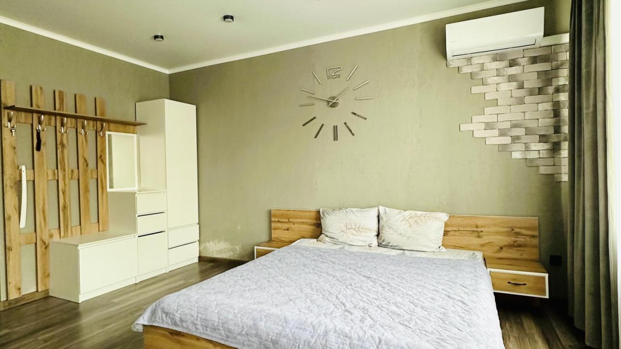 Real photos of Arkadia Apartments on 70/1 Shosseynaya Street, building 4
