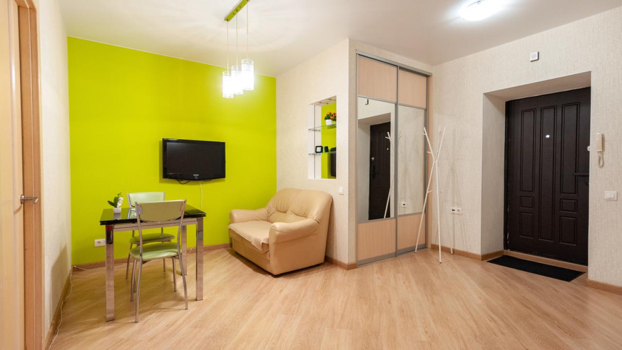 Реальные фото Elhome (ЭльХоум) на улице Мичурина 4