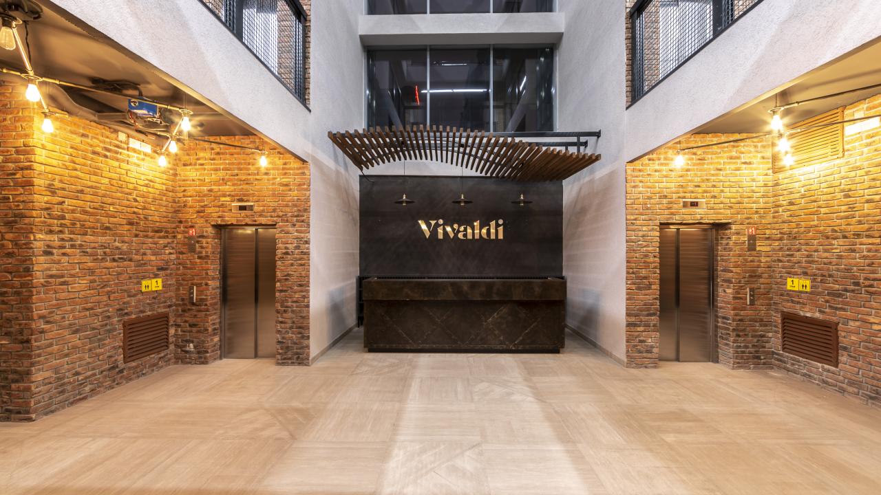 Real photos of VyDoma on Sacco Street