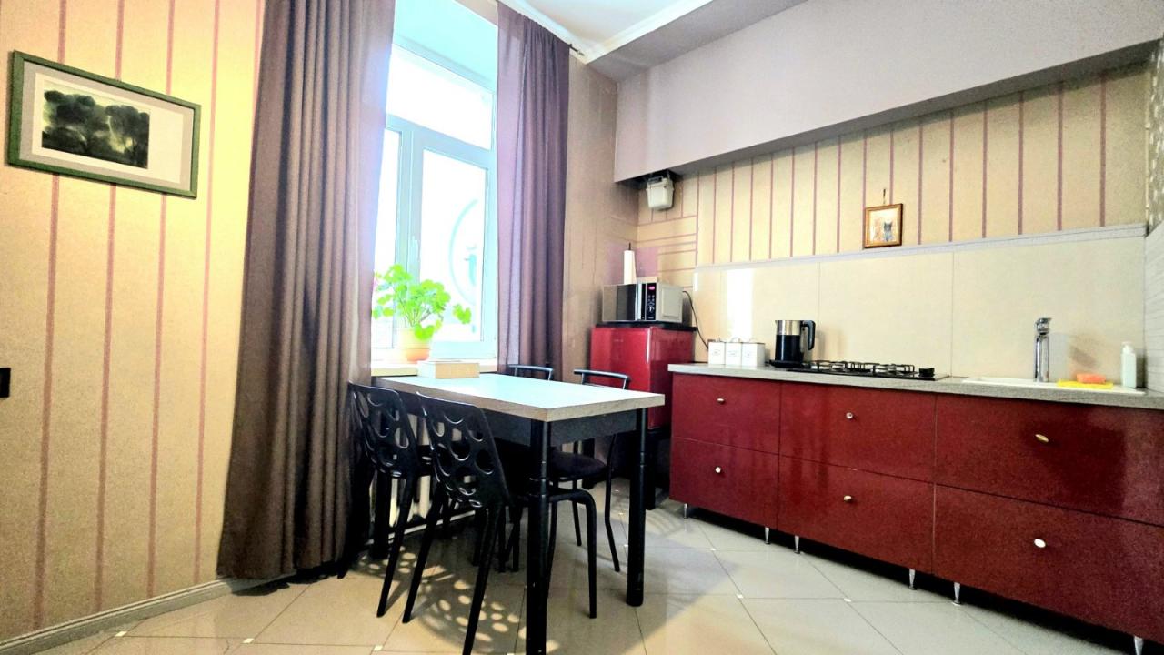 Real photos of Apartments on Lenin Avenue 4