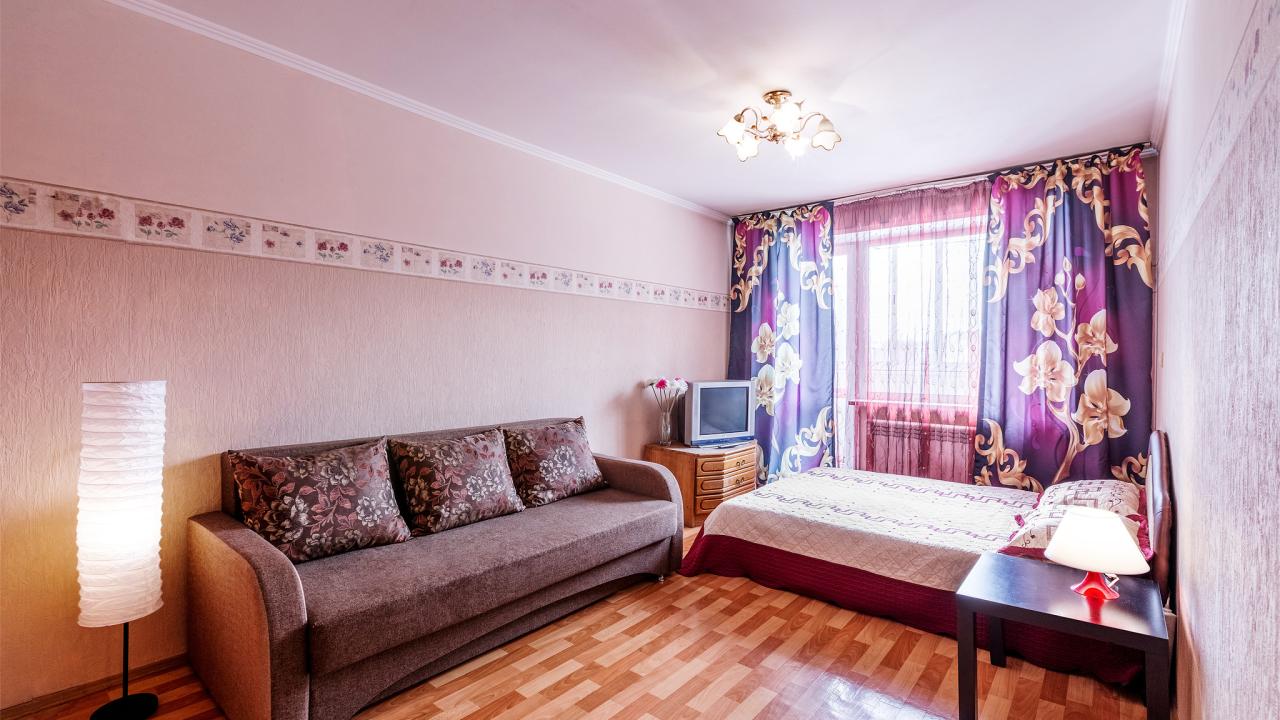 Real photos of Aurora on Krasnaya Street 12a