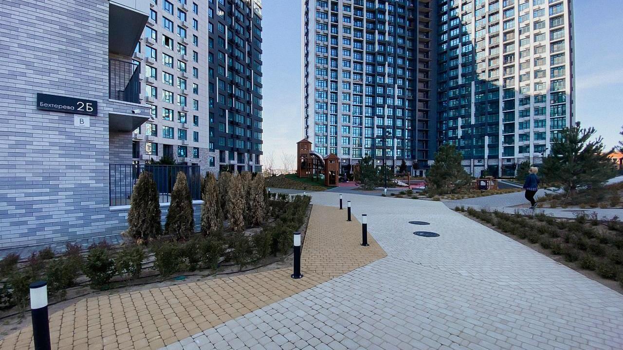 Реальные фото Green FOX на улице Бехтерева 2Б