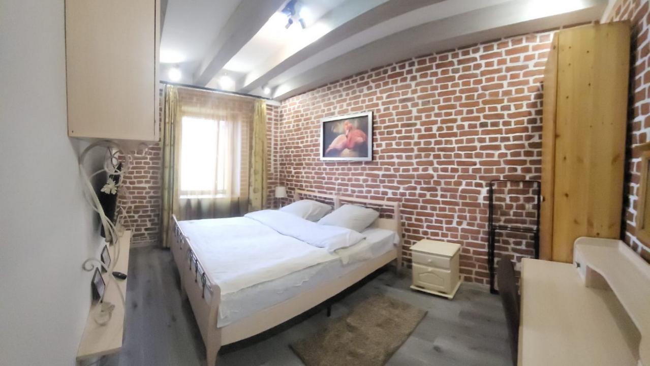 Real photos of Apartment Lair Rooms on Lenin Avenue