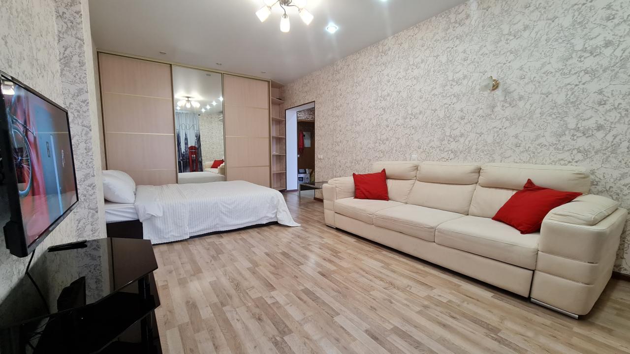 Реальные фото Апартаменты Home Sweet Home на улице 8 Воздушной Армии 6Б