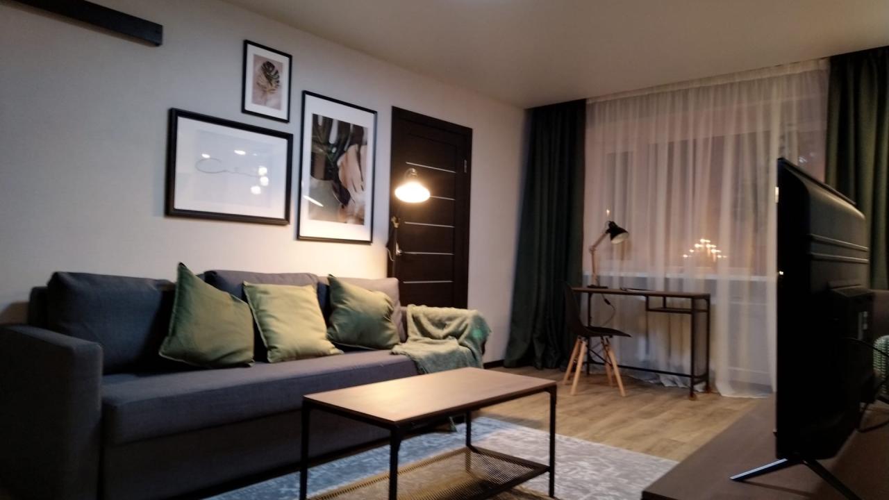 Real photos of On day 51 on Schmidt Street 33A