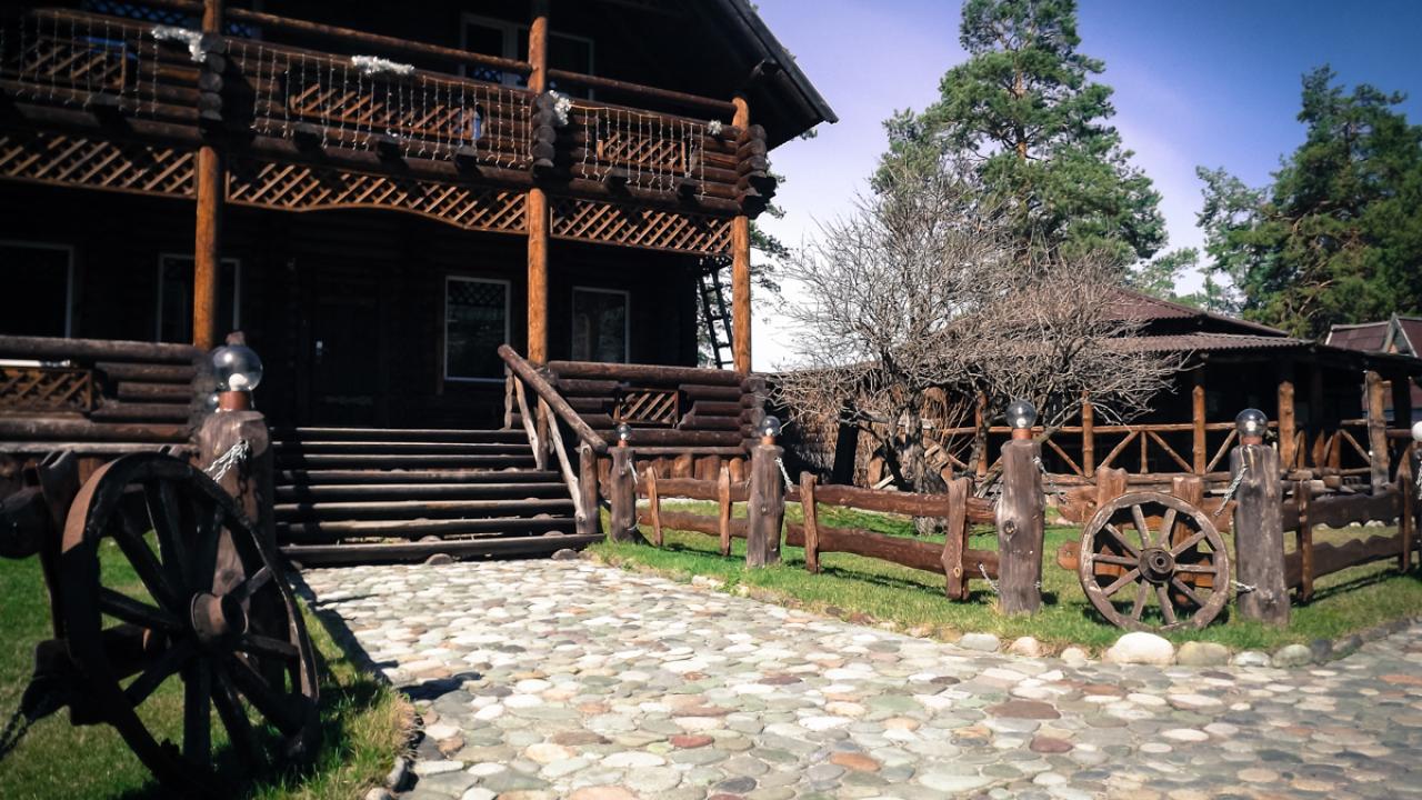 Real photos of Usadba Krutskikh