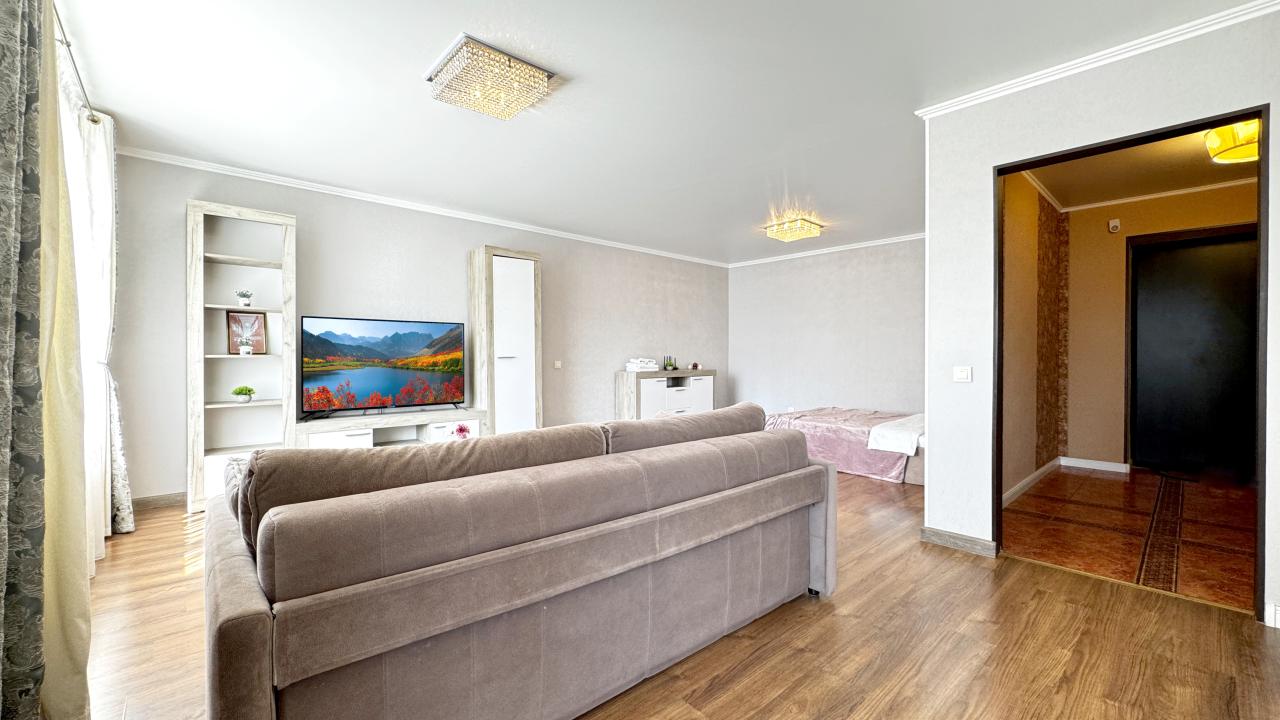 Real photos of The green house on Znamensky passage 1/1