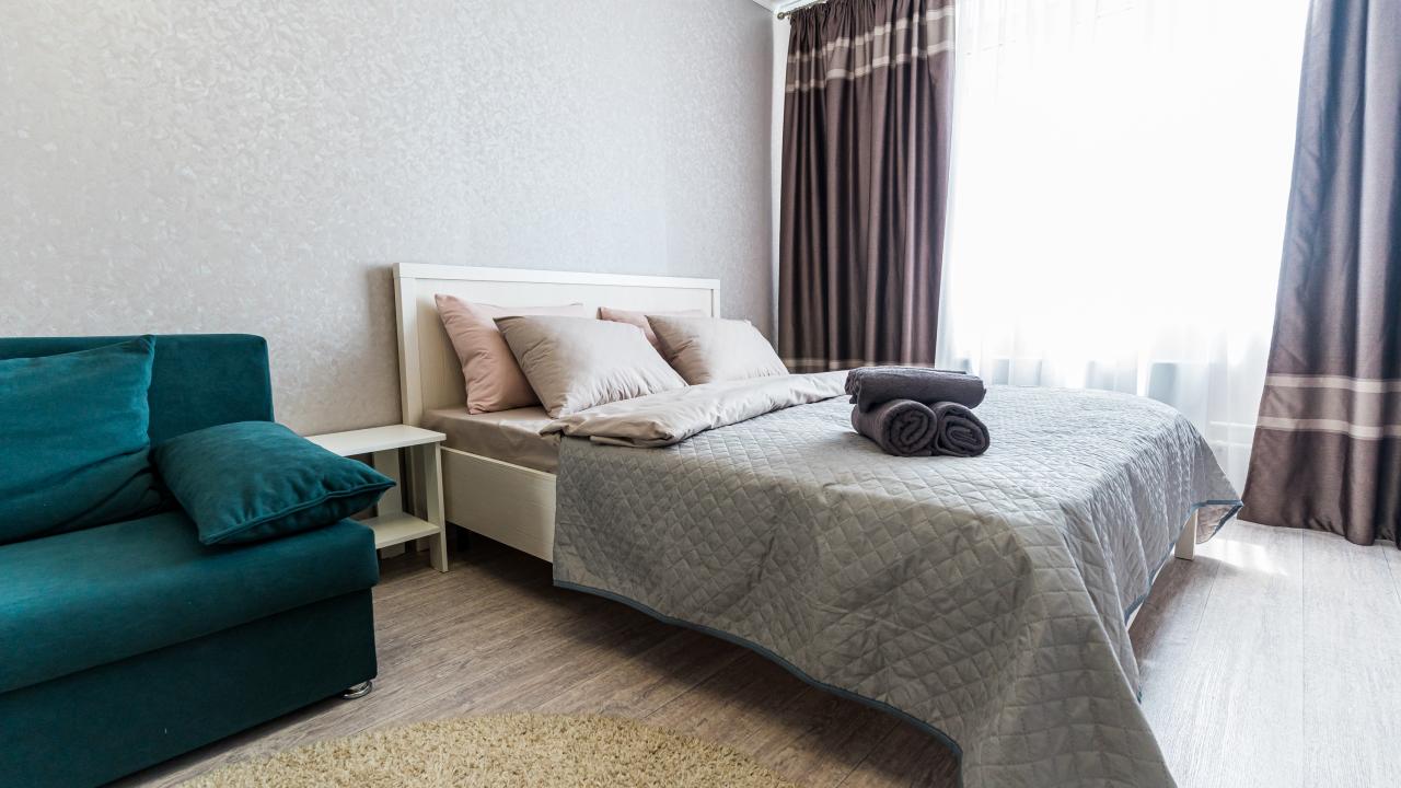 Real photos of LetoApart (LetoApart) on Lenin Avenue 52A-422