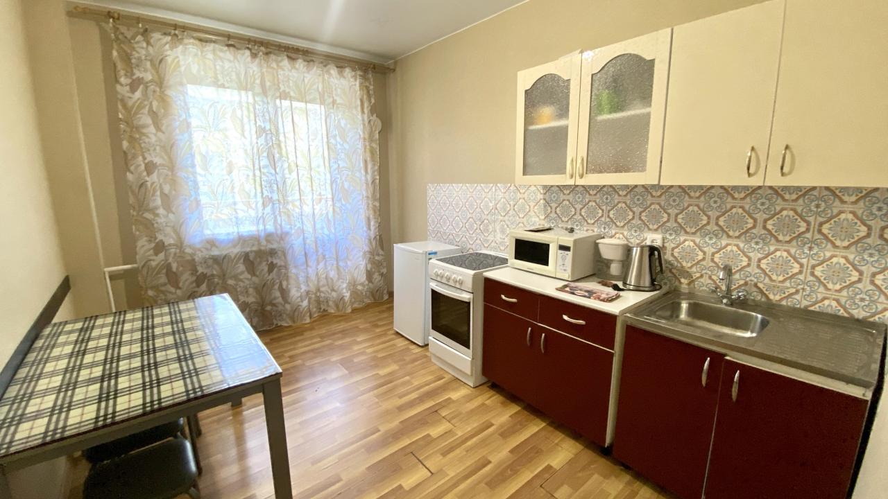 Real photos of Decabrist on Tokmakov 36