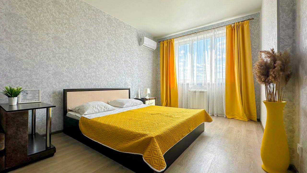 Real photos of EasyRent at 242 Karl Marx Avenue