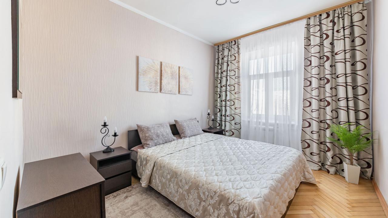 Реальные фото ApartLux (АпартЛюкс) на Зубовском