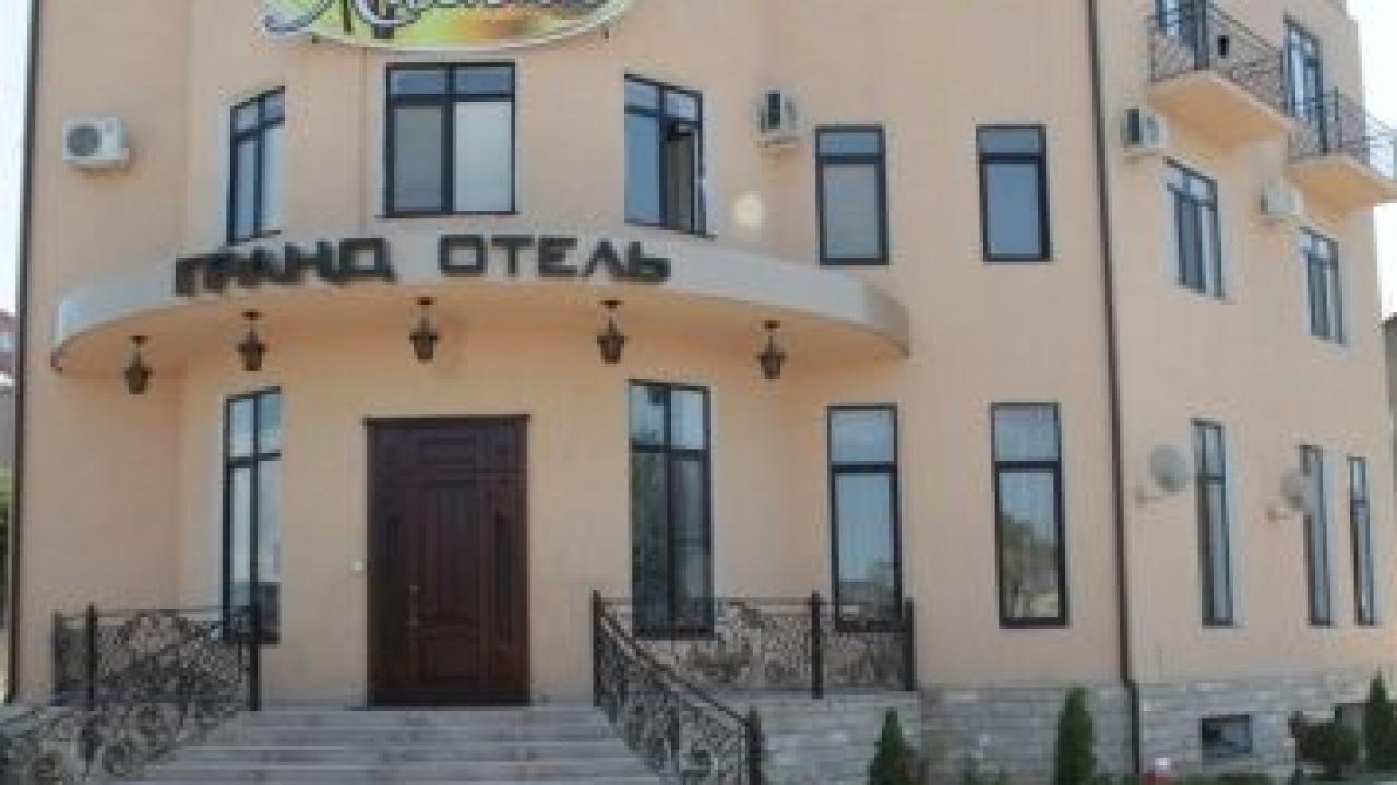 Real photos of Grand Hotel Kaspii