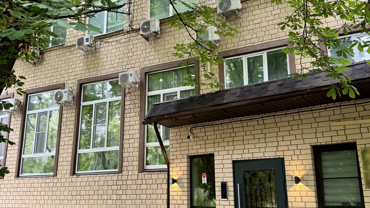 Real photos of Dohodom (Income) on the Leningradskoe highway