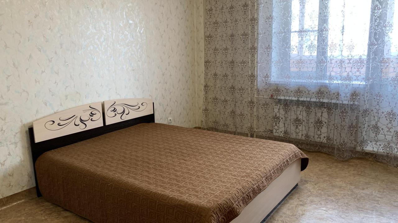 Real photos of Apartments on Leningradskaya street 6