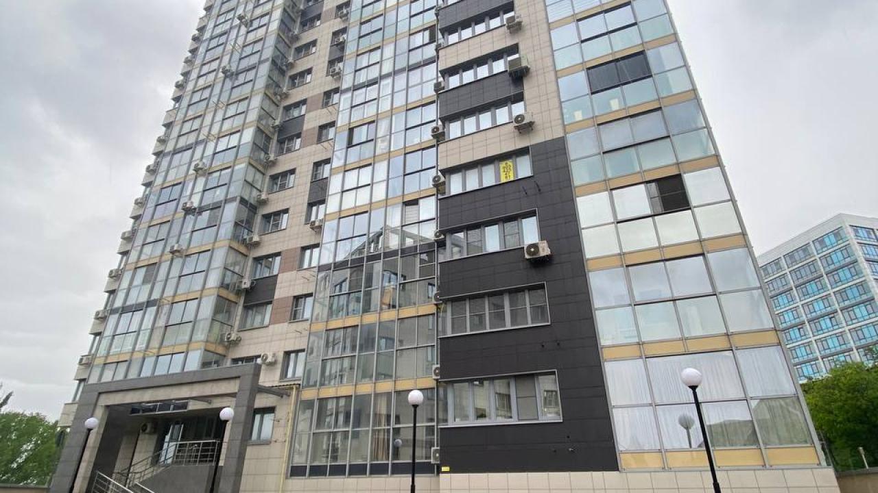 Real photos of Gorbachev's apartments on Beregovaya Street 61/1B