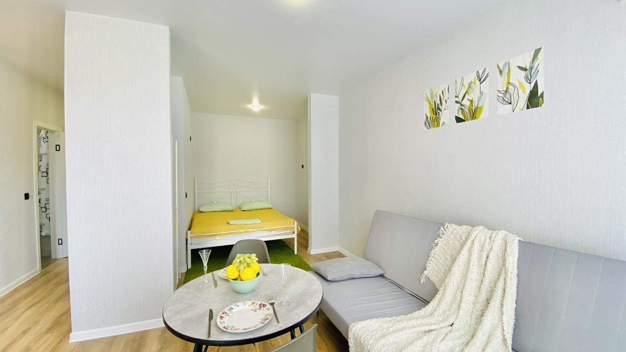 Real photos of Apartment "SUNNY AIR" on the street of the Pilot Pozdnyakov 2k19