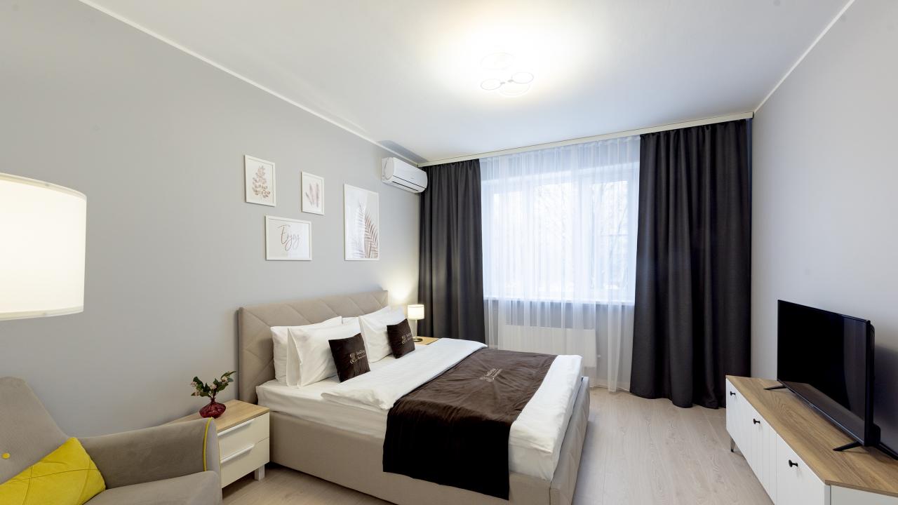 Real photos of InnDays on Plavsky Passage