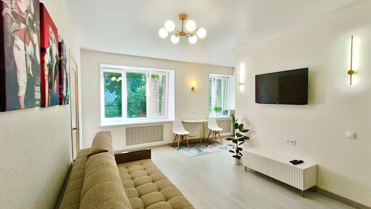 Real photos of Apartments on Kirov Avenue, 10A