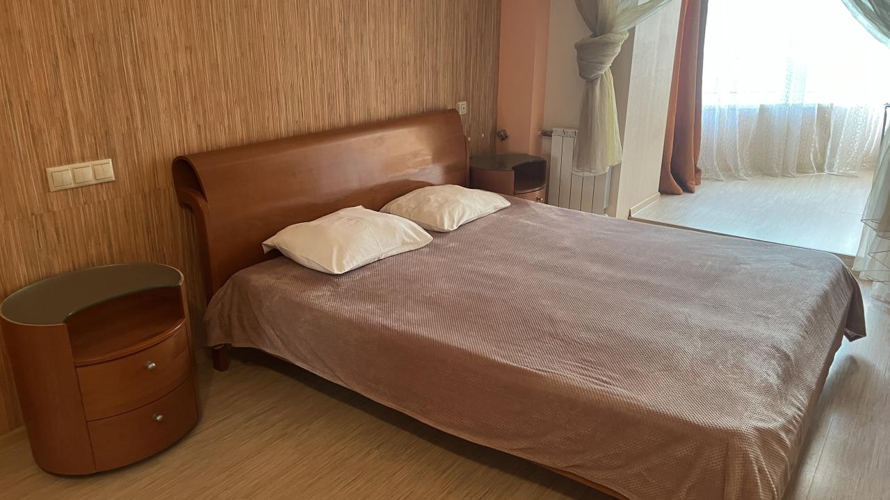 Real photos of Apartments on 45A Pobedy Boulevard