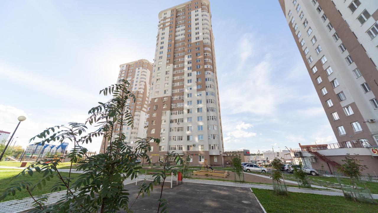 Real photos of Dom-dostupno on Kosmonavtov 215