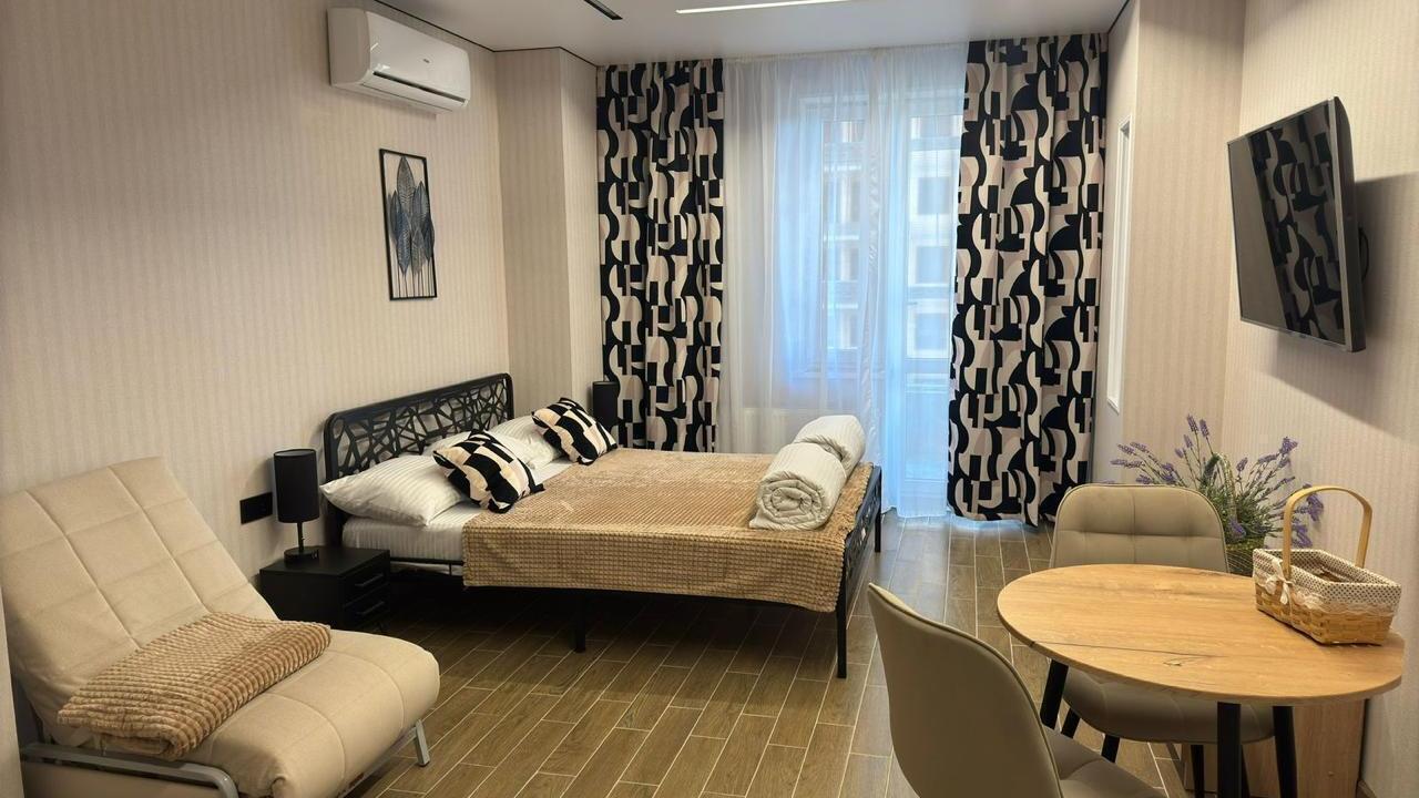 Real photos of Apartments on Larina street 45c6
