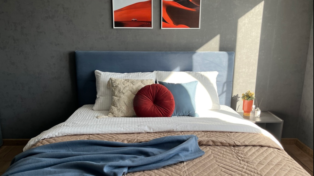 Real photos of El Apart Apartments on Veresaeva Street 101/3 building 1