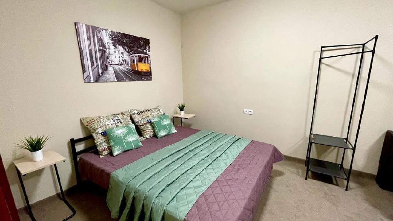 Real photos of Apartments on Stroiteley Avenue 26