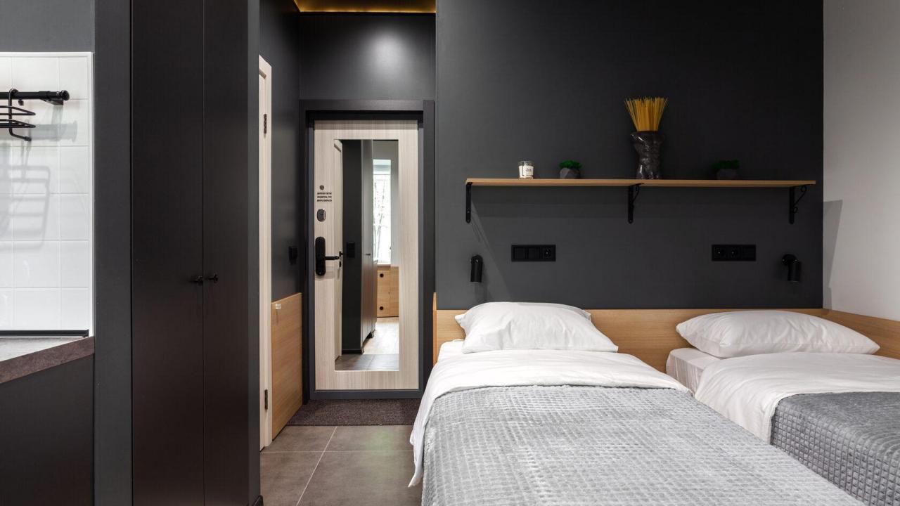 Real photos of Happy Rooms on Bolshaya Pushkarskaya Street